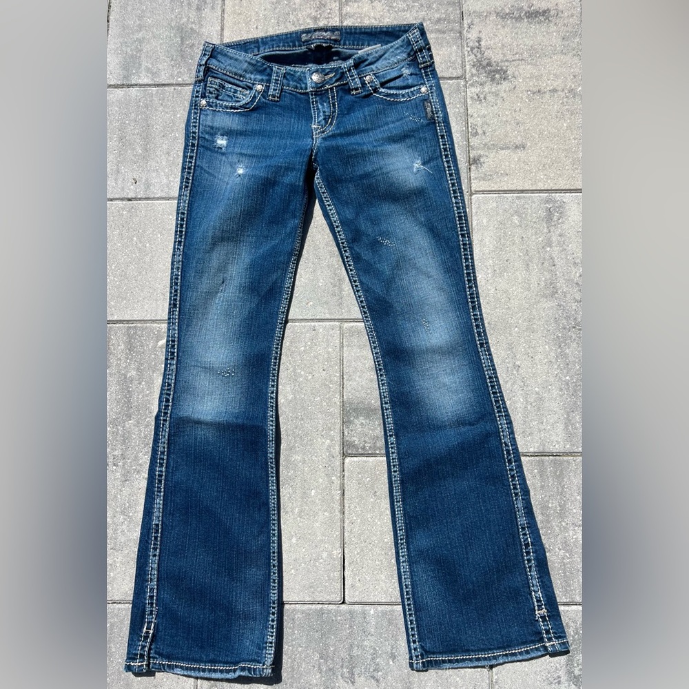 Silver Jeans. Twisted. W28 L33. Excellent like new condition.